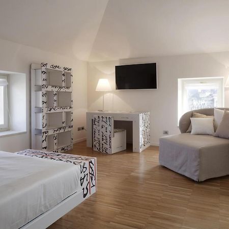 Santa Cesarea Residence Luxury Suite - La Vetta Del Sasso Barisano 마테라 외부 사진
