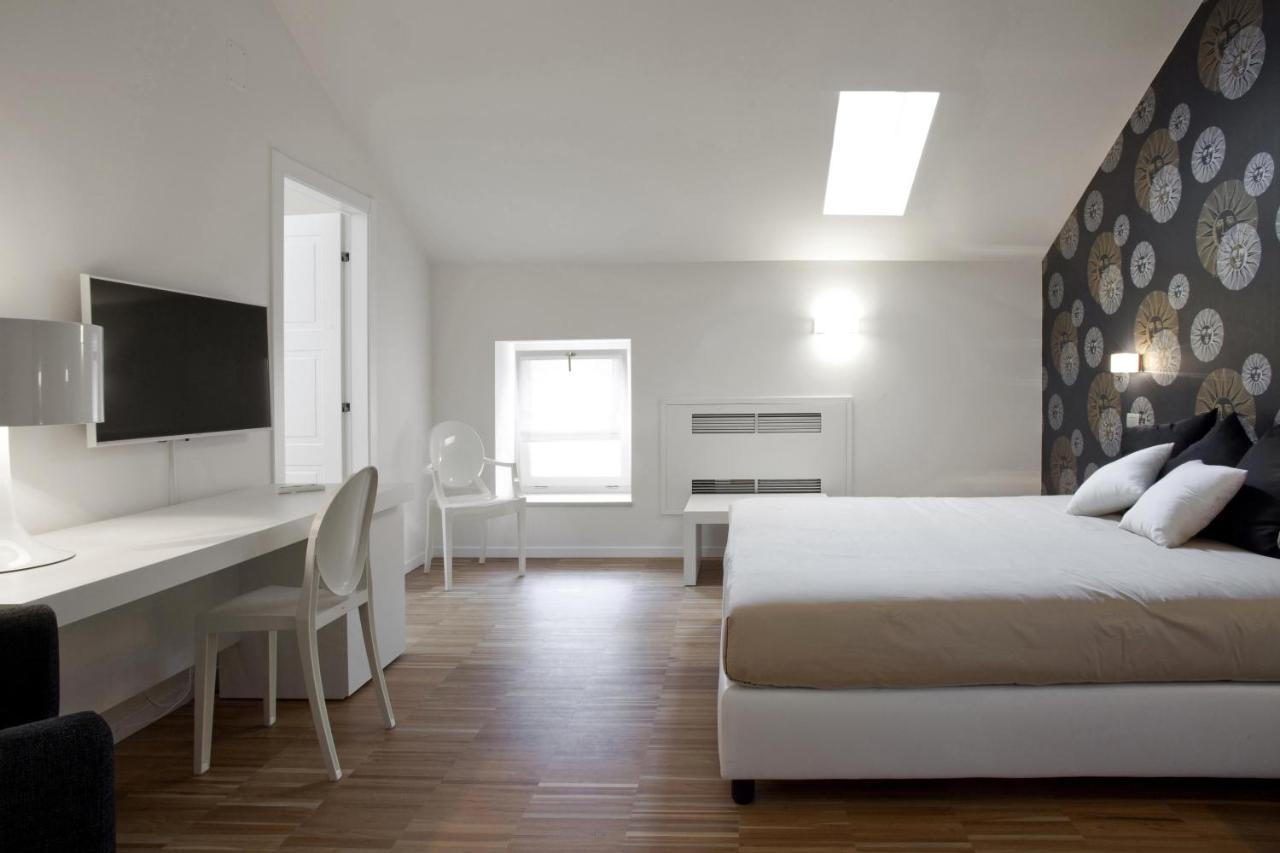 Santa Cesarea Residence Luxury Suite - La Vetta Del Sasso Barisano 마테라 외부 사진