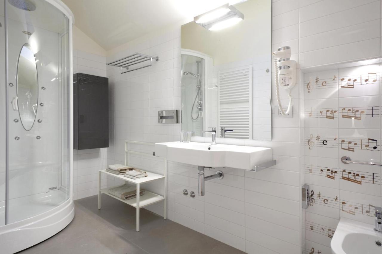 Santa Cesarea Residence Luxury Suite - La Vetta Del Sasso Barisano 마테라 외부 사진