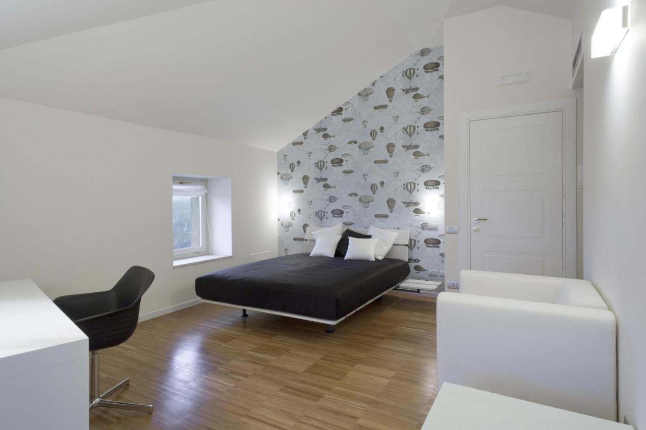 Santa Cesarea Residence Luxury Suite - La Vetta Del Sasso Barisano 마테라 외부 사진